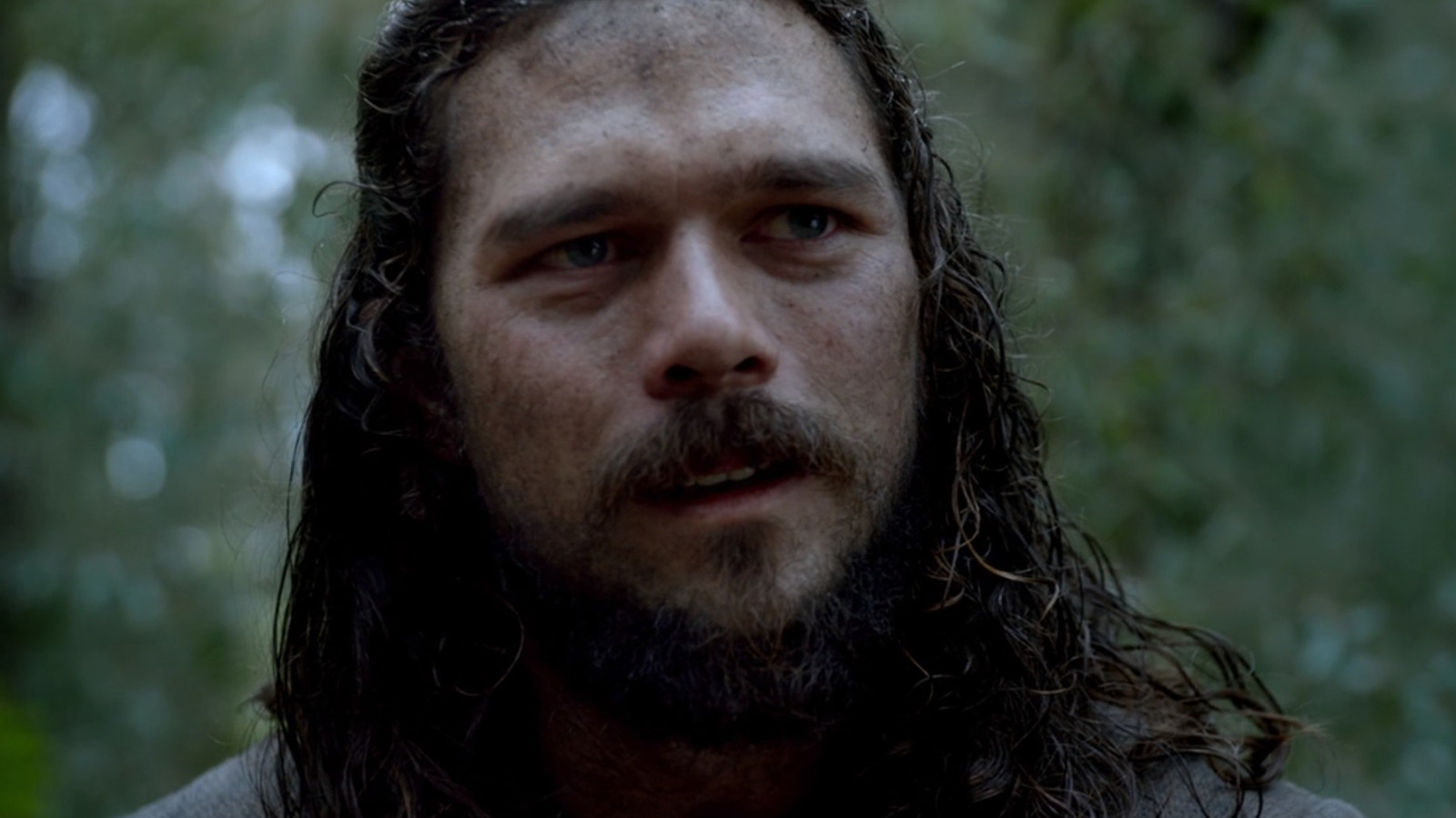 black-sails-13-facts-about-the-starz-hit-worth-more-than-stolen-treasure