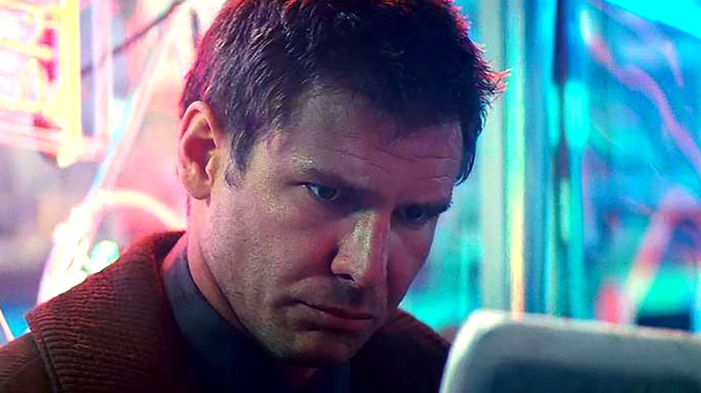 Deckard looking at display