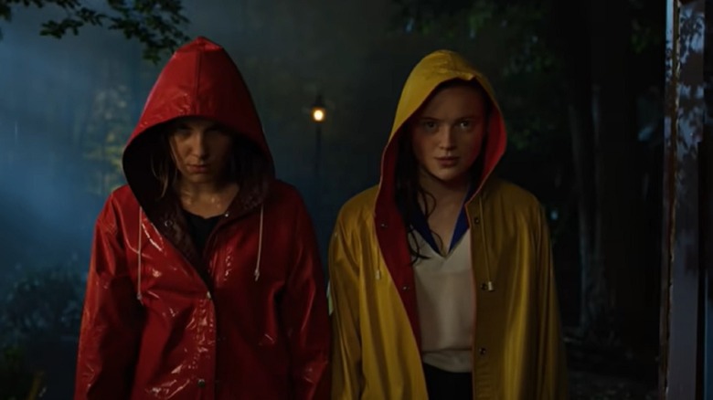 Millie Bobby Brown and Sadie Sink singing 