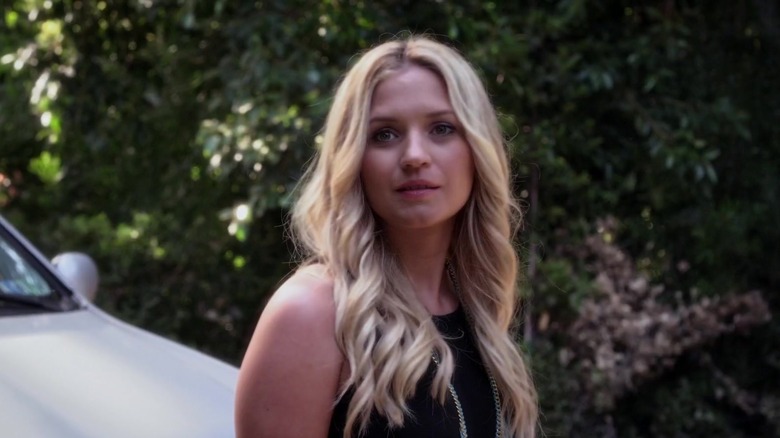 Cece Drake looking at her family on Pretty Little Liards