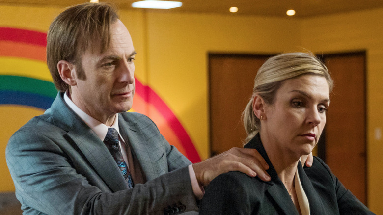 Jimmy McGill massages Kim Wexler's shoulders