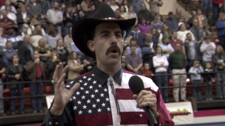   Borat pjeva na rodeu