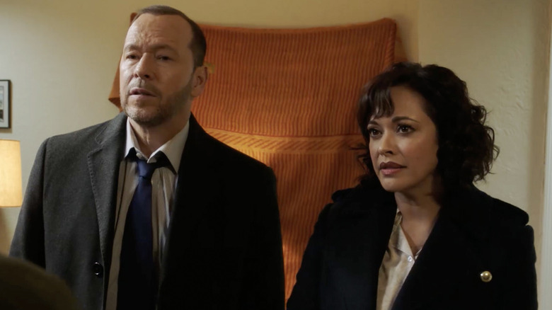 Maria Baez and Danny Reagan confront a suspect in 