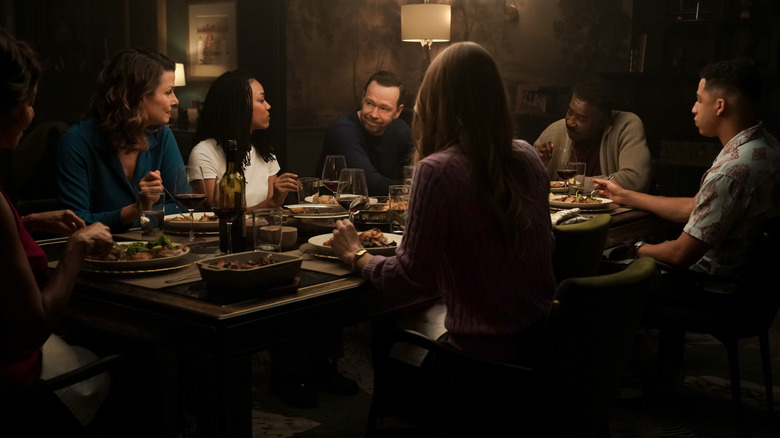 Mae Silver, Erin Reagan Boyle, Danny Reagan, Sarah Silver, Reverend Peters, and Jonah Silver having dinner in 