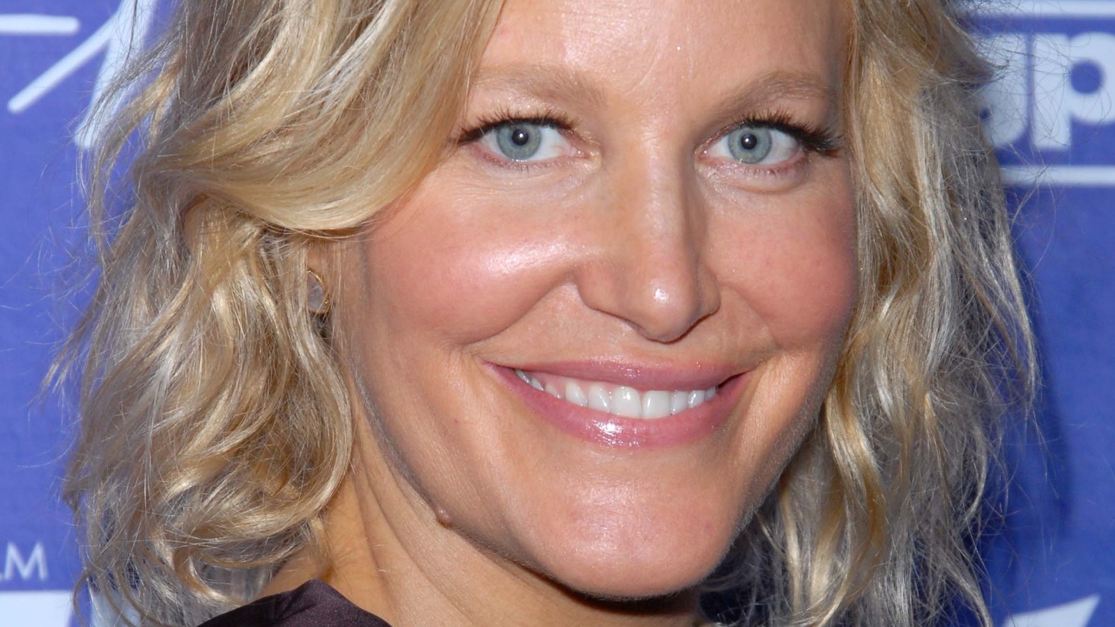Breaking Bad's Anna Gunn Had An Epic Response To A Harsh Fan Comment
