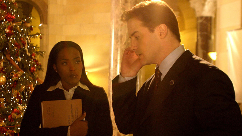 Brendan Fraser and Nona Gaye in "Crash" 