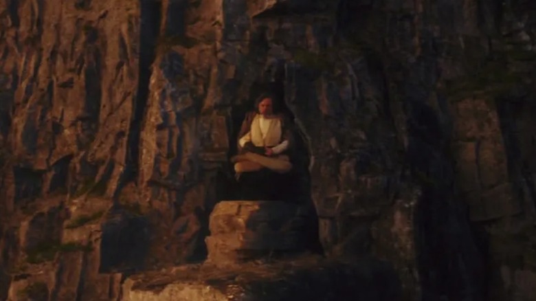 Luke Skywalker levitating