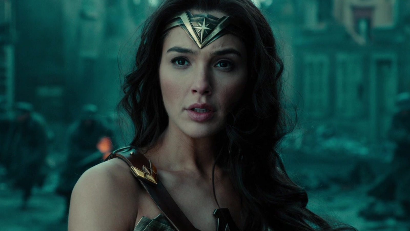 Гал 3 2. Галь гадот. Гал 3 2. Галь гадот. Галь гадот фотосессии.