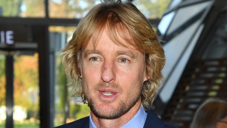 Owen Wilson posing for a photo