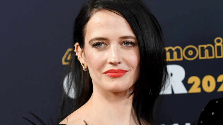Eva Green in red lipstick