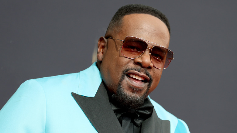 Cedric the Entertainer smiling at Emmys 2021