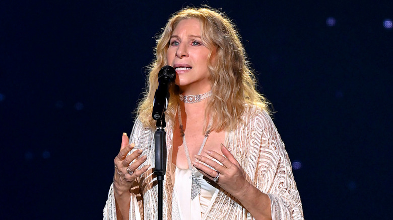 Barbra Streisand singing at the United Theater