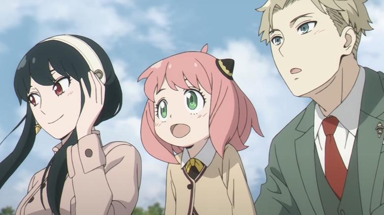 Loid, Yor, and Anya outside