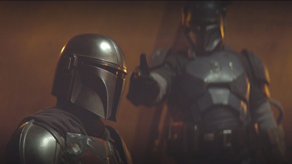 The larger Mandalorian confronting Mando