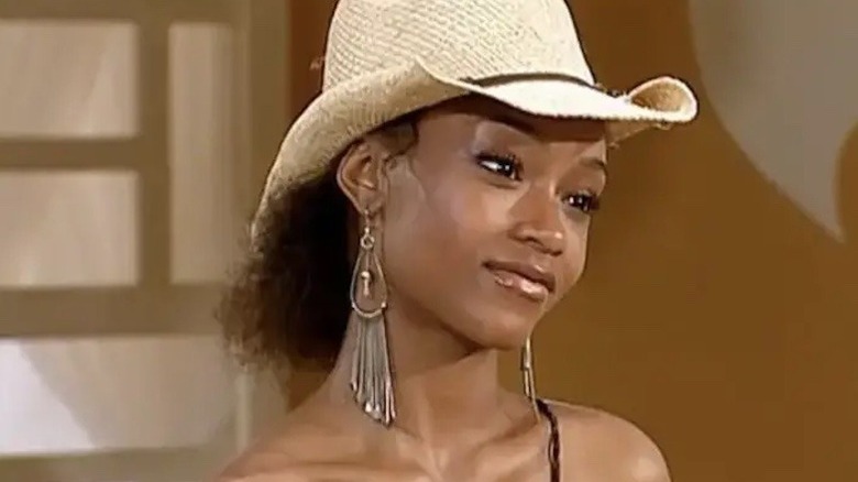 Yaya DaCosta listening to criticism on Cycle 3 of America's Next Top Model