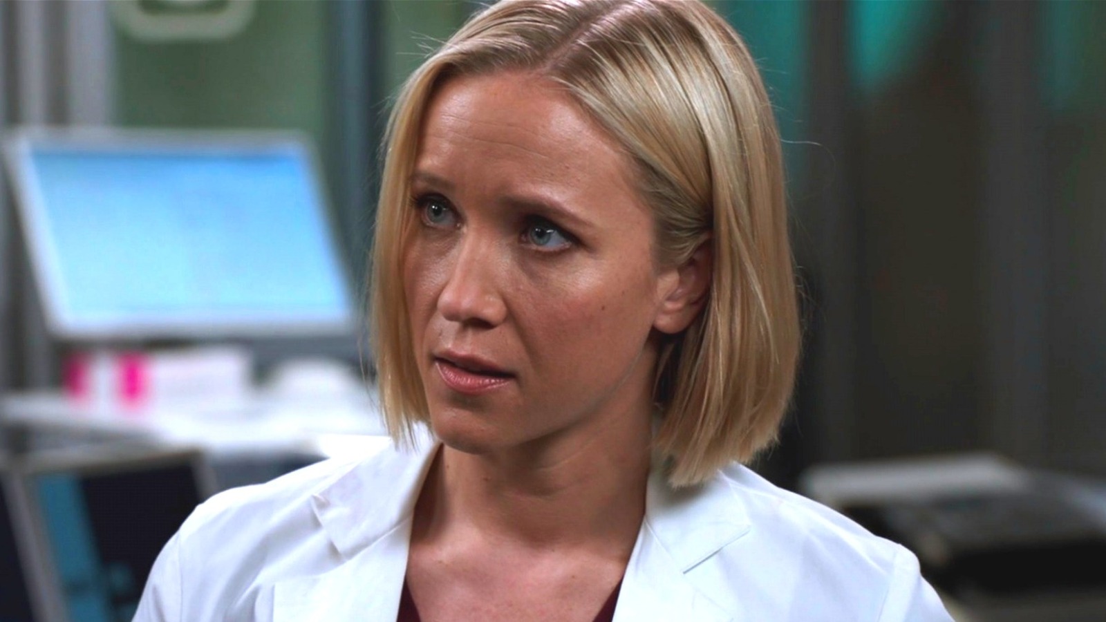 Chicago Med's Jessy Schram Was Nervous For Asher's Return In Season 8