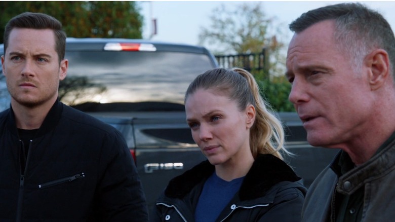 Jesse Lee Soffer, Tracy Spiridakos, Jason Beghe in Chicago P.D.