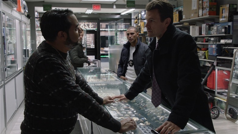 Borkowski, Ruzek, and Torres at a pawn shop in Chicago PD 