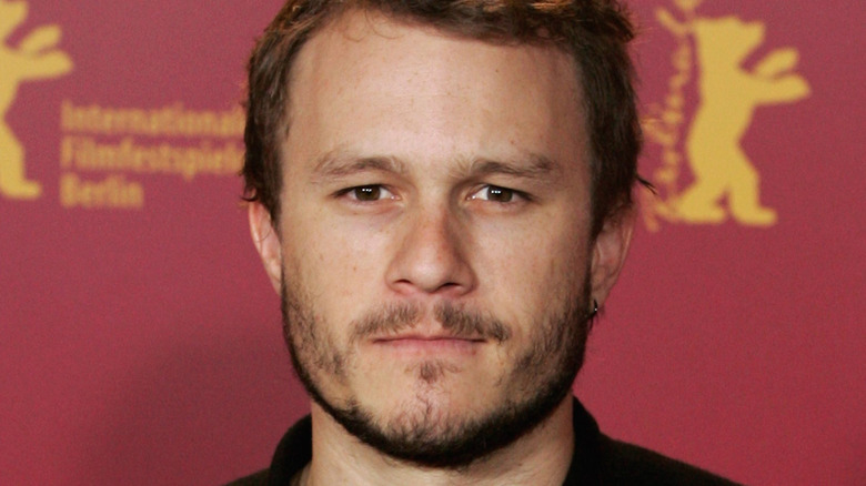 Heath Ledger posing