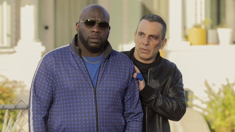 Danny hides behind Ray in 'Bookie'