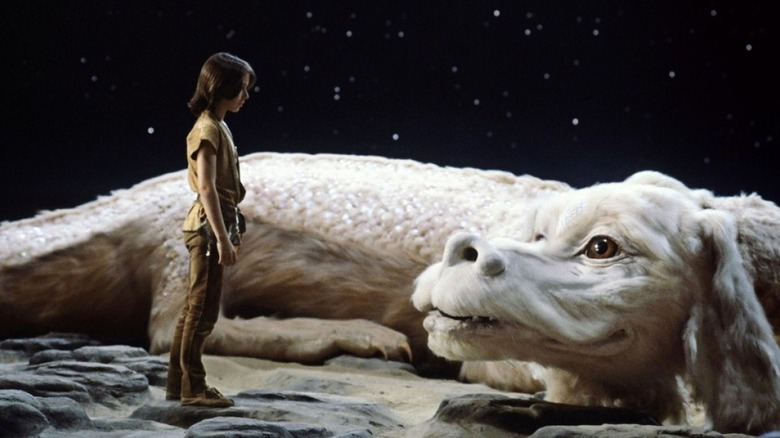 Falcor talking to and meet Atreyu in The NeverEnding Story (1984)