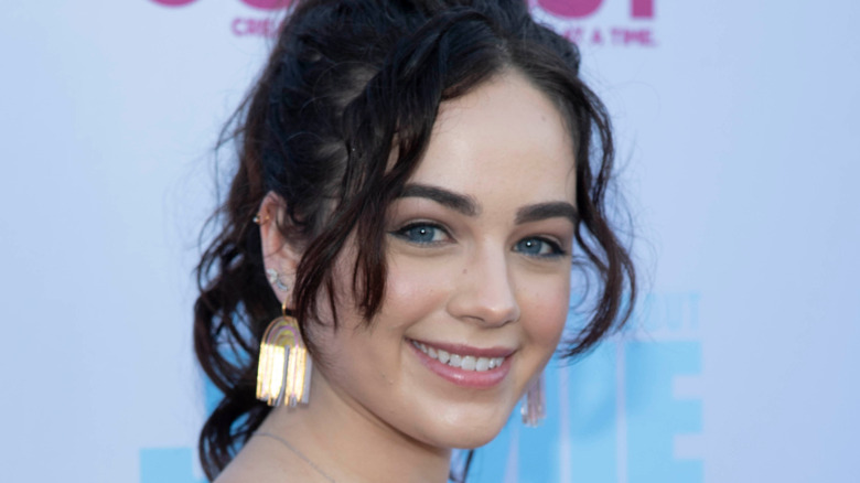 Mary Mouser smiling