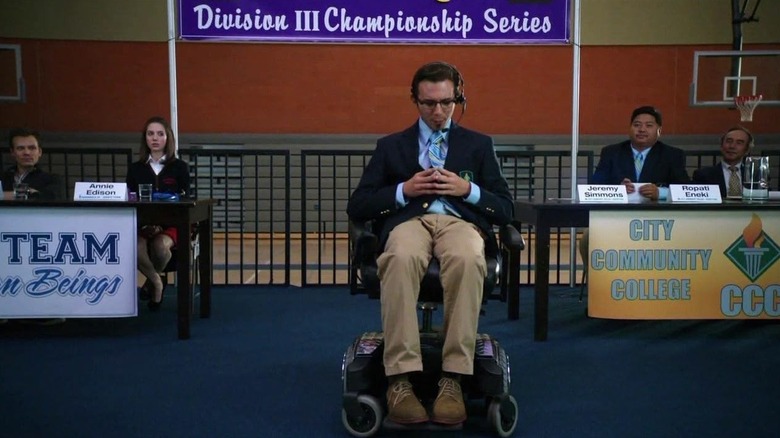 Jeremy "Soulpatch" Simmons on the debate stage in "Debate 109" (2009)