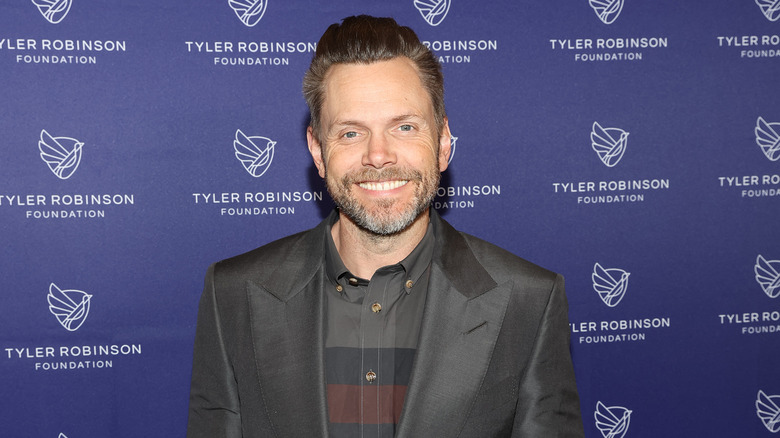 Joel McHale at the Tyler Robinson Foundation event