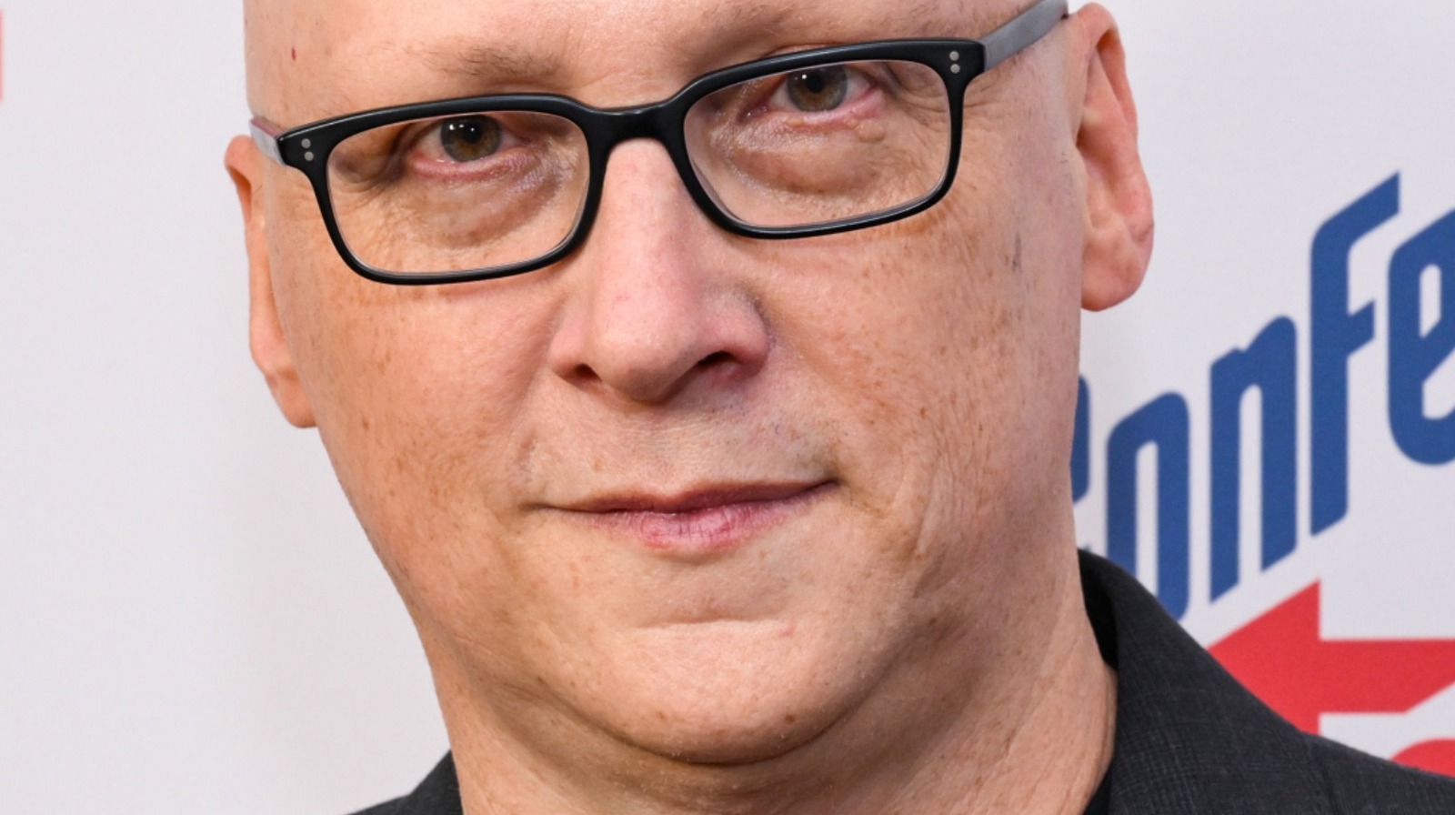 Confess, Fletch Director Greg Mottola Is Penning A Sequel (Despite Not