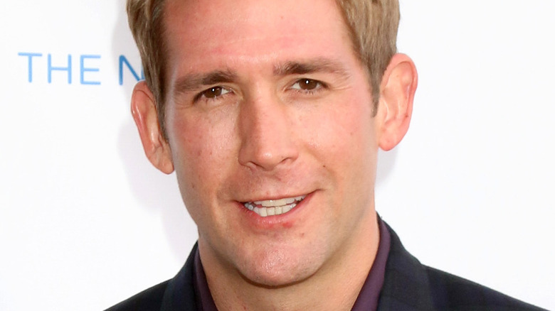 Eric Szmanda smiling 