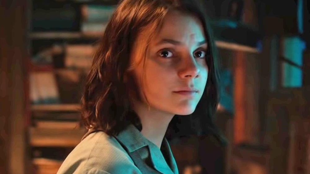 Dafne Keen as Lyra looks to the future