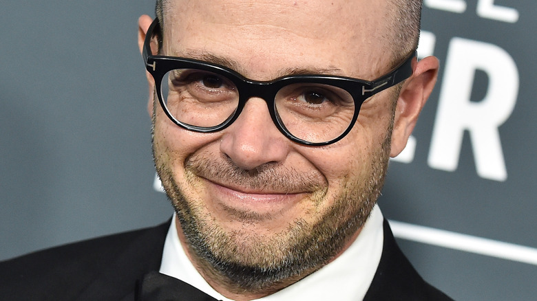 Damon Lindelof smiling