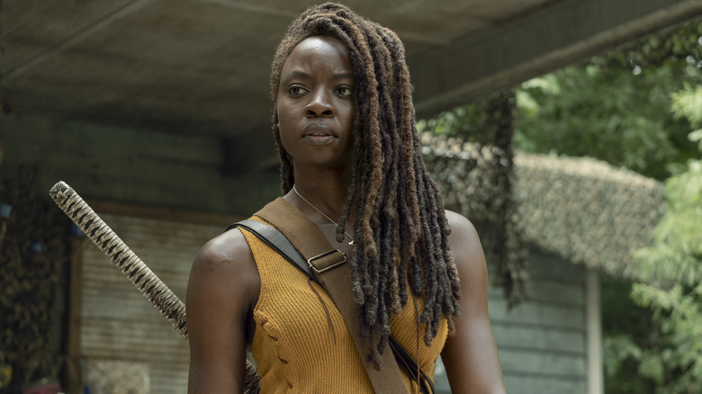 Michonne staring to side
