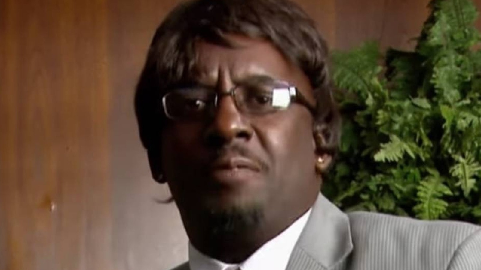 Dark Shark Faces The Most Frightening Prank In Jackass 4.5