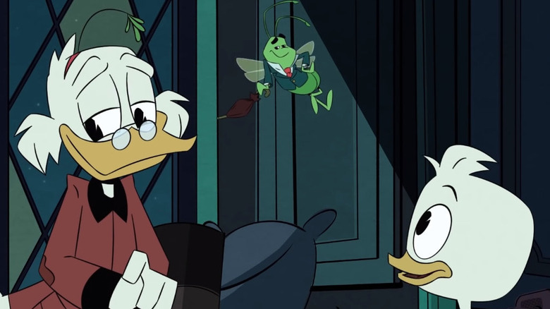 Scrooge McDuck talking to Louie