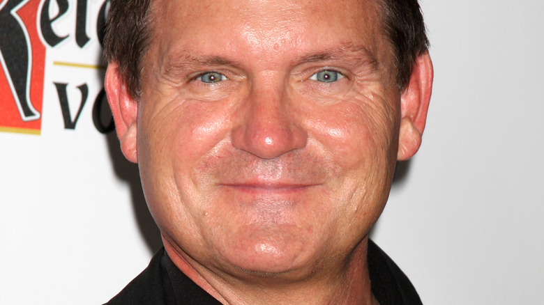 Kevin Williamson smiling