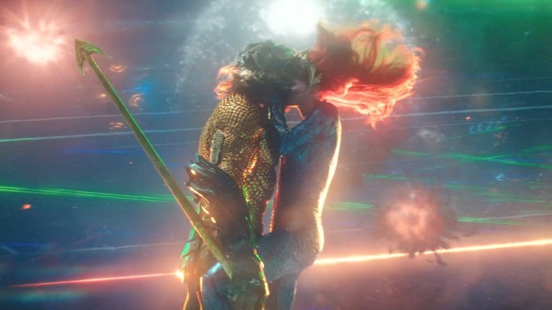 Aquaman and Mera kiss underwater
