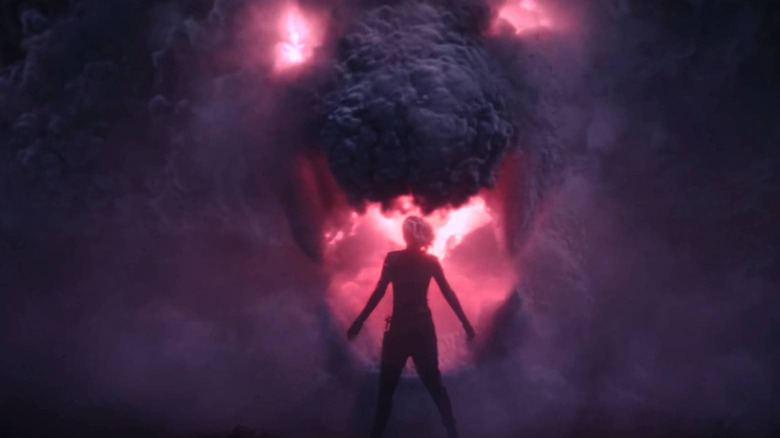 Sylvie in front of Alioth