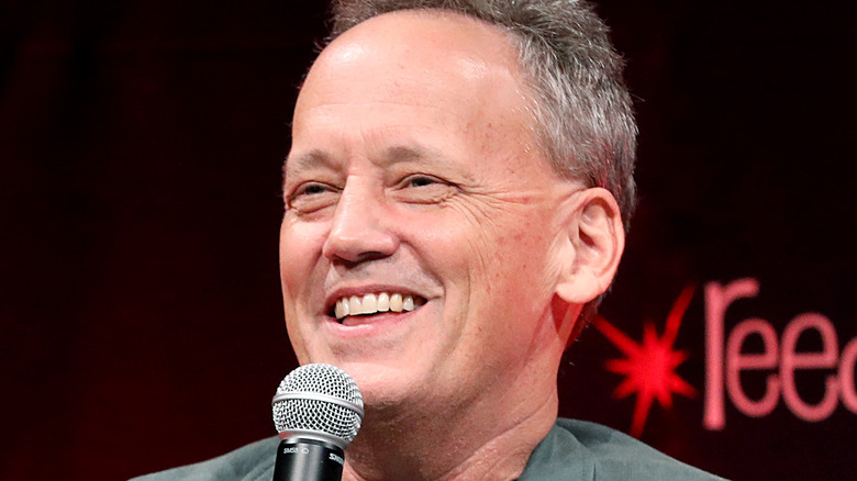 Dee Bradley Baker smiling