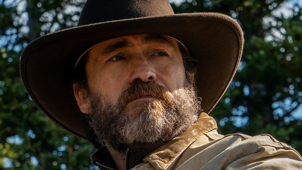 Demian Bichir in Land