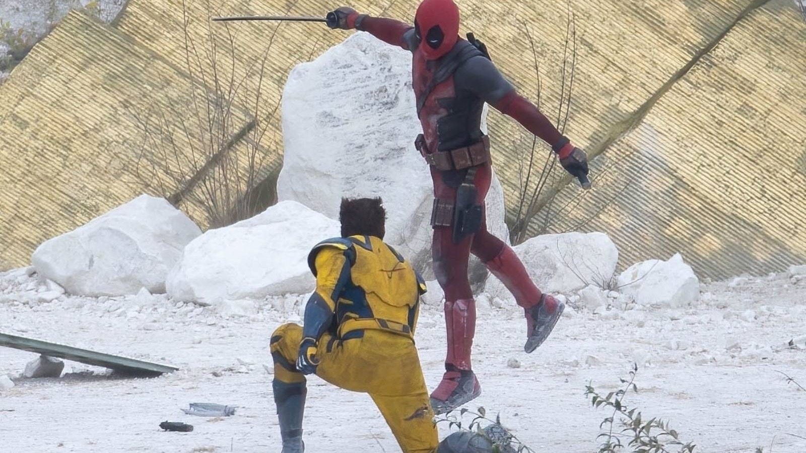 Did Deadpool 3 Fight Photos Just Tease The Death Of Wolverine Fox s 