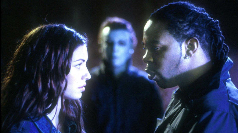 Freddie and Sara argue while Michael watches in "Halloween: Resurrection"