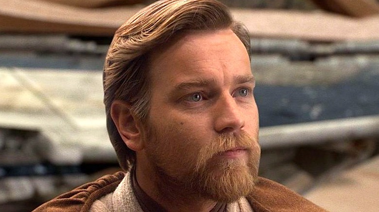 Obi-Wan Kenobi in front of a ship