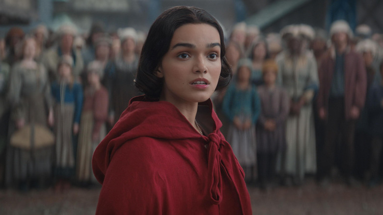 Snow White with her townspeople