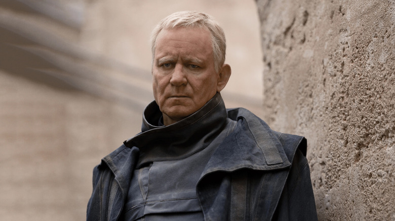 Luthen Rael looking stern on Ferrix in Andor season 1