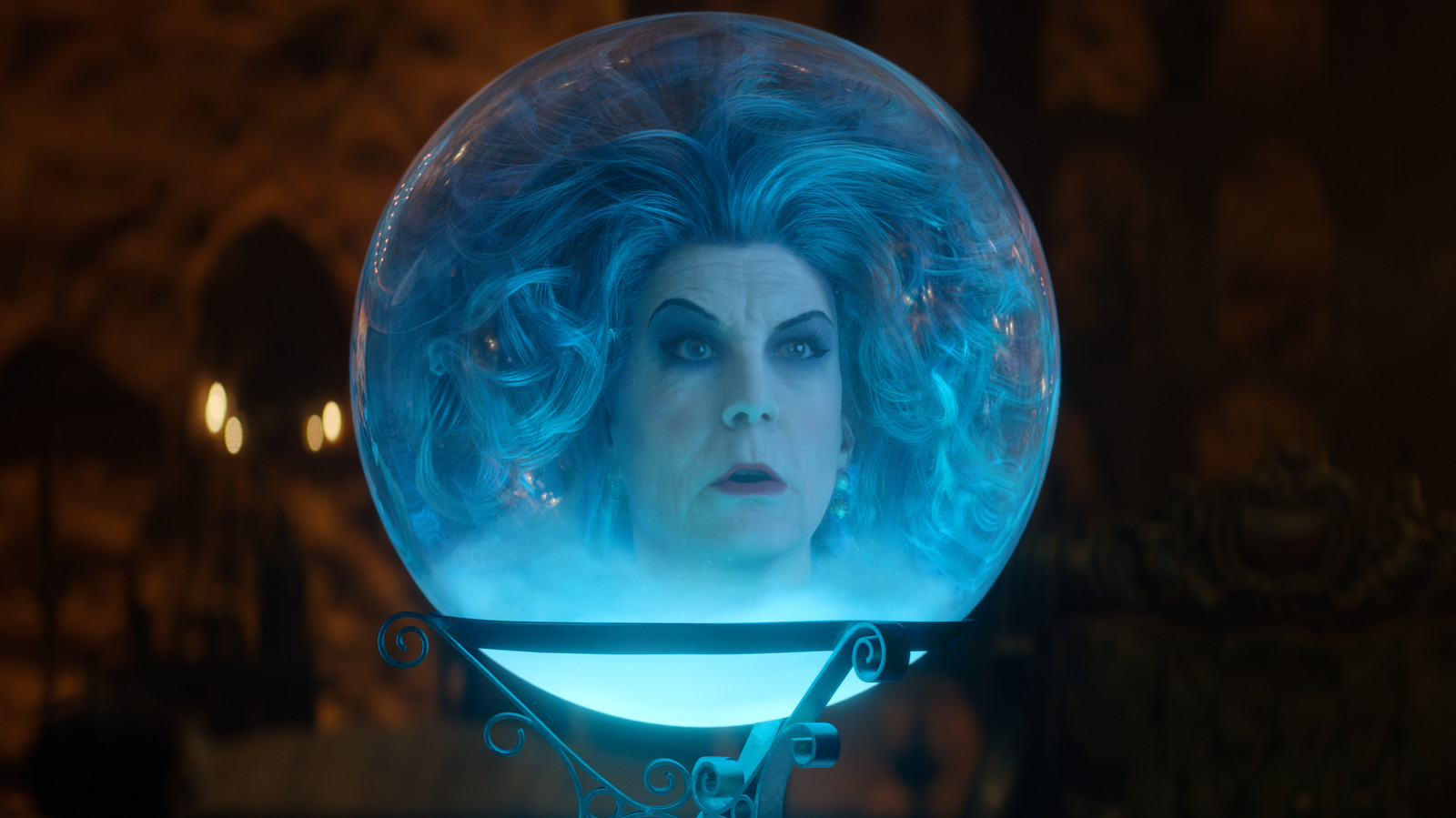 Disney's Haunted Mansion Trailer Is StarStudded And Scarier Than Expected