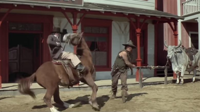 Mongo punching horse