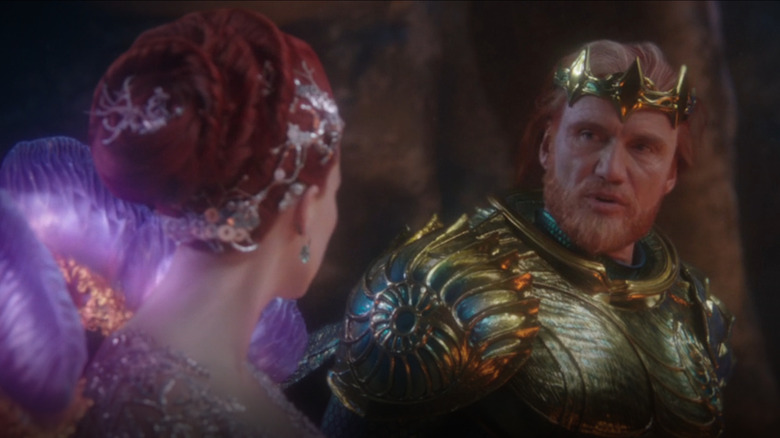 Nereus talks with Mera