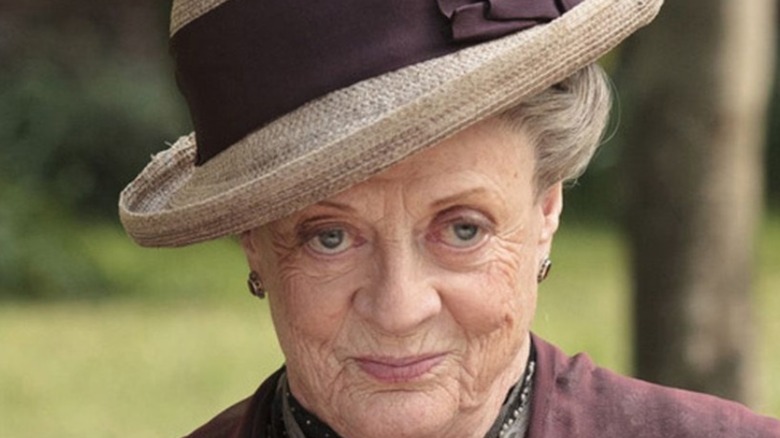 Maggie Smith Dowager Countess smiling hat