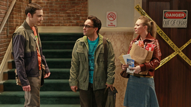 Sheldon talking to Leonard and Penny in the hallway on The Big Bang Theory